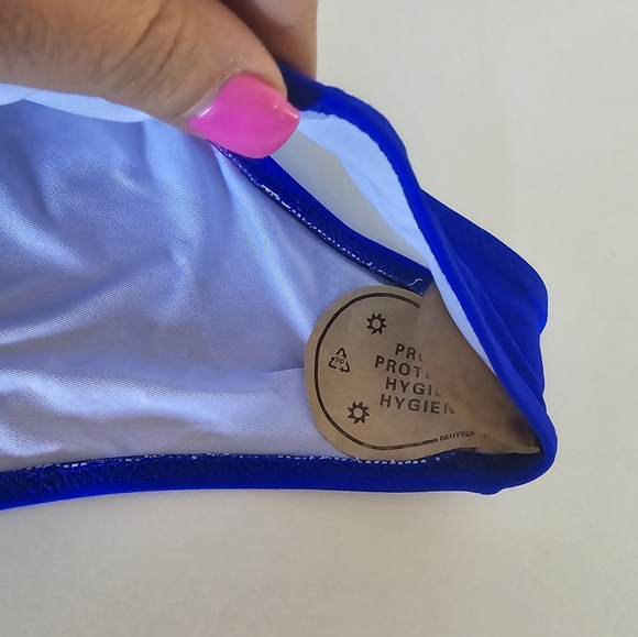 NWT Med bathing suit bright blue - Picture 2 of 3
